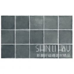 深靛色